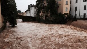 Il fiume Lambro a Monza durante l’alluvione del 25 giugno 2014