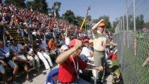 La tribuna degli Amici dell’autodromo