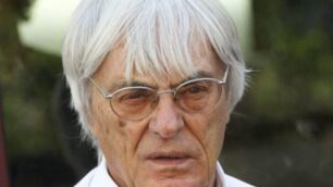 Bernie Ecclestone, pronta la penna per firmare l’assegno per il Gp a Monza.