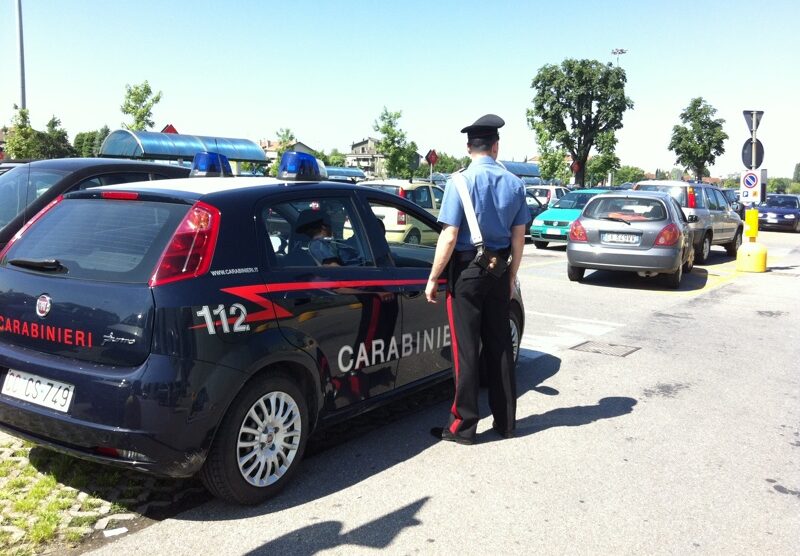 I carabinieri di Bollate hanno arrestato i due