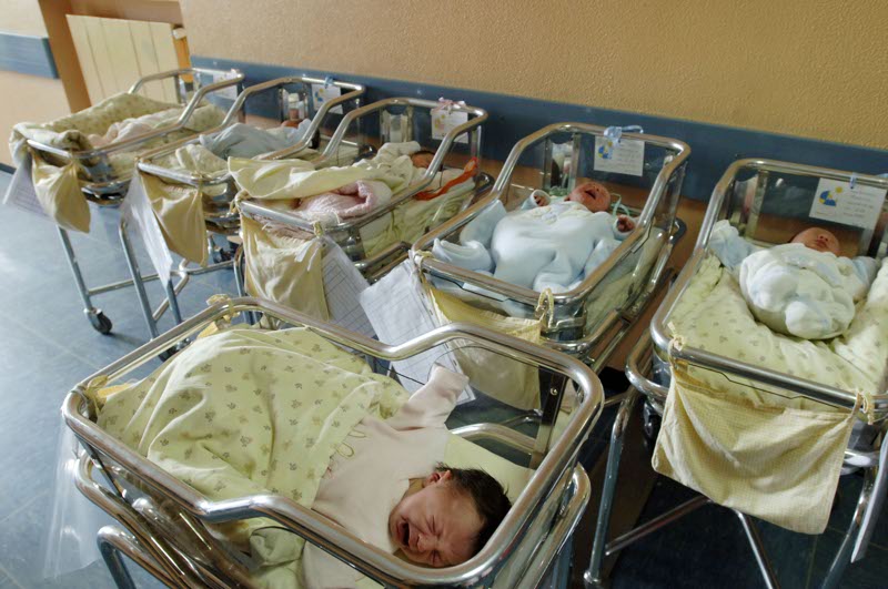 Monza - Il servizio per salvare i neonati dall’abbandono è a rischio