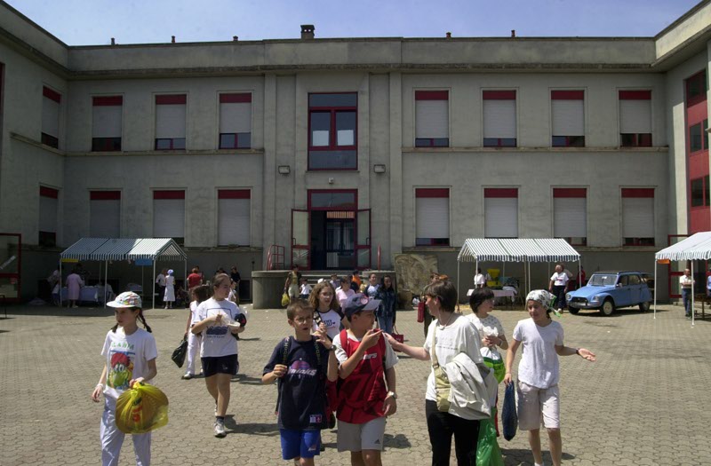 Verano - La scuola elementare (foto Pozzi)