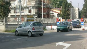 In via Vignazzola, a Meda, l’incidente in cui ha perso la vita Roberto Passador.