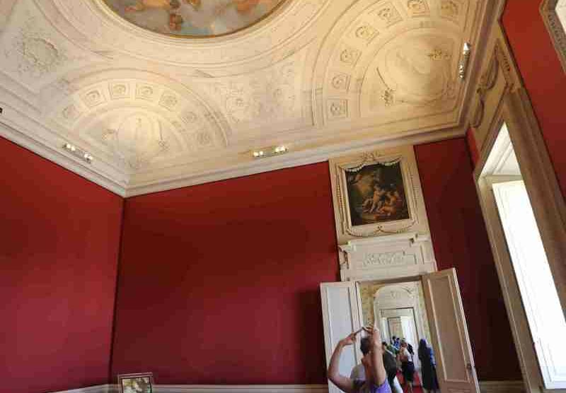 Monz, la riapertura al pubblico della Villa reale dopo il restauro del corpo centrale, un grande antipasto per Villa aperte