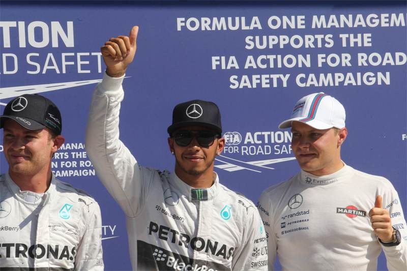 Il podio delle prove ufficiali, Hamilton in pole position