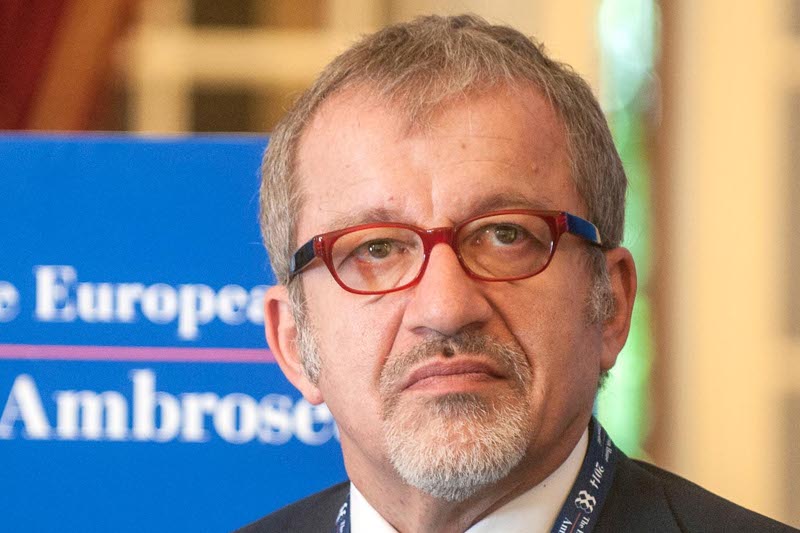 Il presidente di Regione Lombardia,  Roberto Maroni, boccia ancora una volta la riforma delle Province.