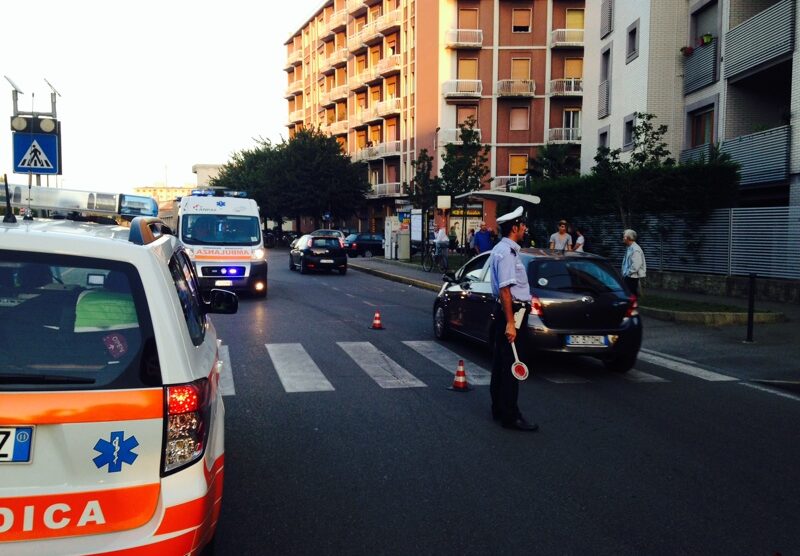 La scena dell’incidente in viale Lombardia