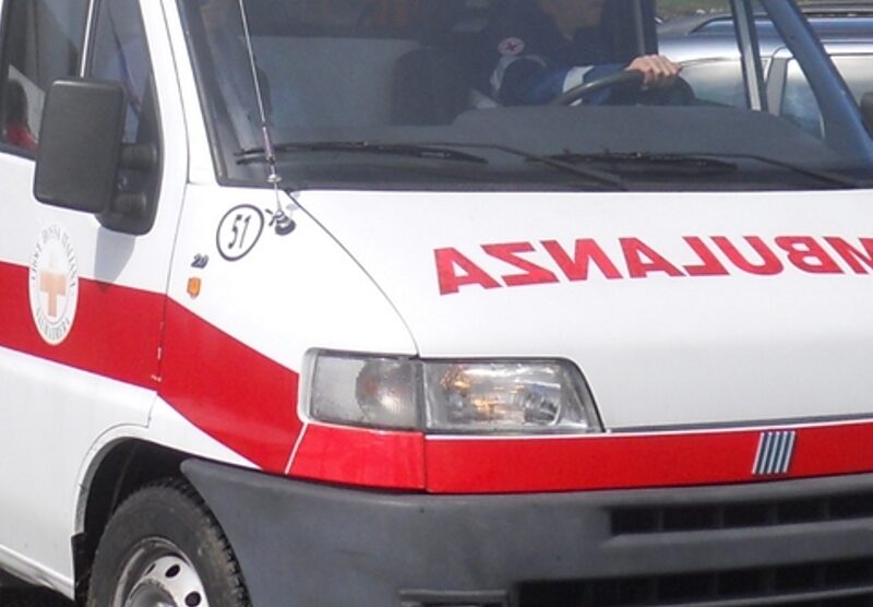 Una ambulanza della Croce rossa