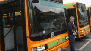 Bus nel Vimercatese, viaggi nell’incubo: autisti aggrediti dai baby bulli