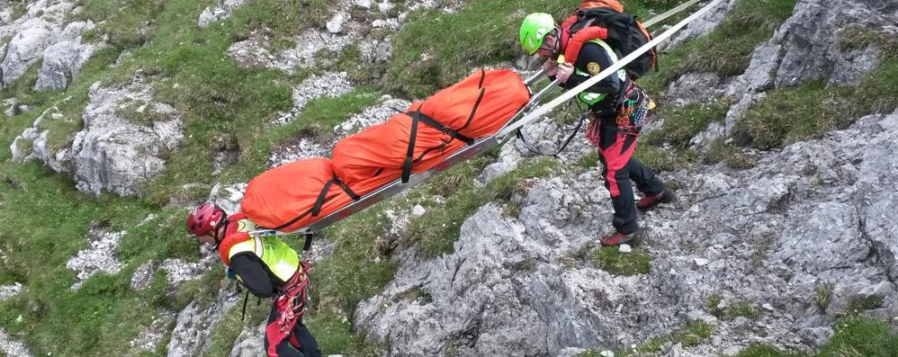 Escursionista di Lesmo scivola e si ferisce sul Grignone