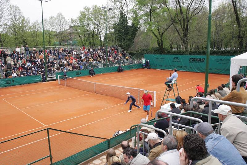 Il campo del circolo del tennis