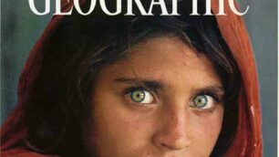 La celebre copertina di National geographic con la foto di Steve McCurry