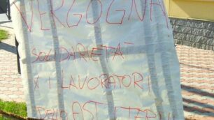 Beta di Sovico, sciopero e striscione per i colleghi della Ast di Terni