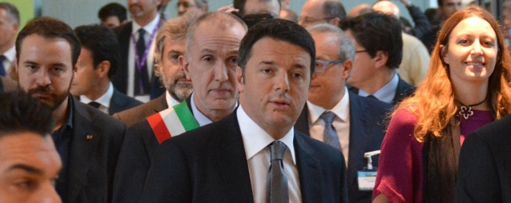 Renzi in visita all’Alcatel di Vimercate: esempio di innovazione