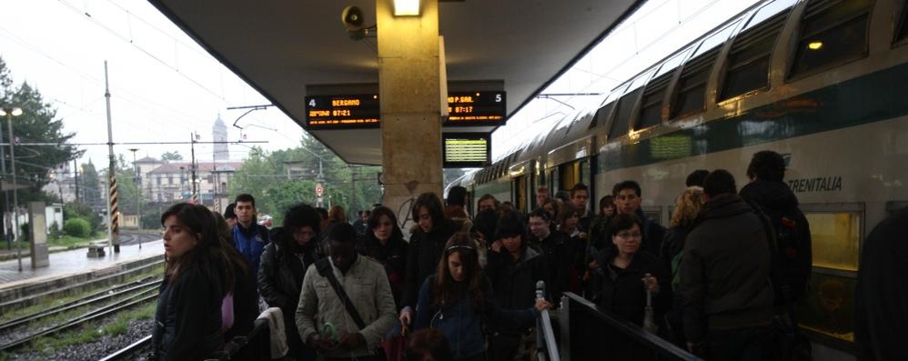 Stop a Farisè per Trenord, Legambiente: «La società è un mostro ingovernabile»