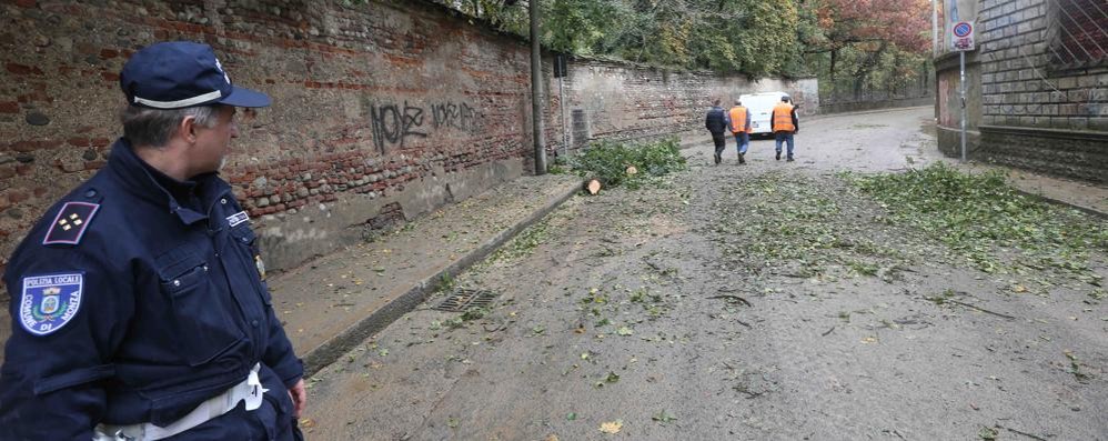 Traffico in tilt a Monza, riaperta viaBoccaccio: il Lambro scende