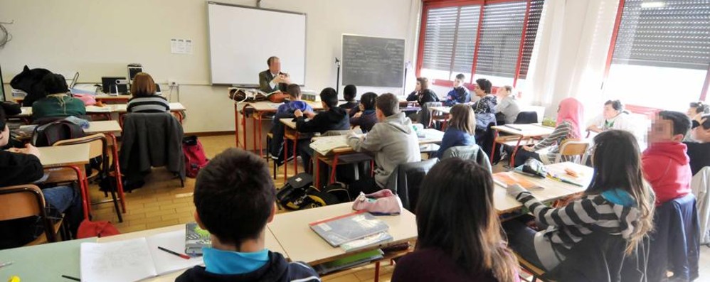 A Monza 160 genitori sistemano le scuole, il comune li finanzia