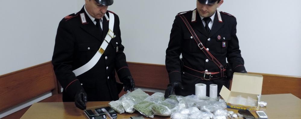 Sovico, in cantina spunta un chilo e mezzo di marijuana: arrestato