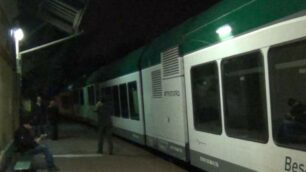 Besanese travolta dal treno tra Dervio e Bellano, ripercussioni sul traffico