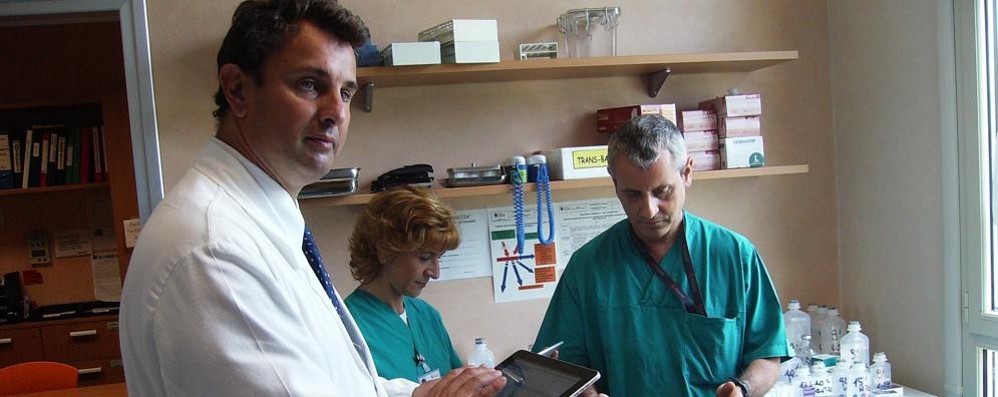 Influenza in Brianza, ospedali pieni: «Vaccinatevi, può salvarvi la vita»