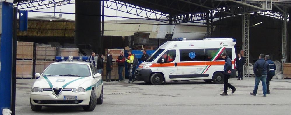 Infortunio sul lavoro alla Ipa di Usmate, operaio grave al San Gerardo