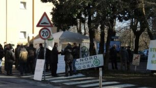 Lega nord in piazza a Carnate contro la moschea: «Il sindaco si occupi dei problemi reali»