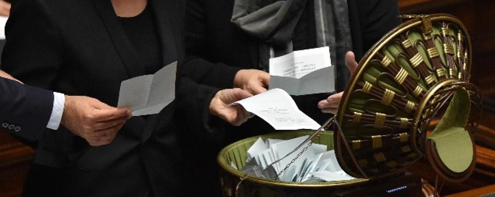 Quirinale, niente di fatto: alla prima votazione vincono le schede bianche