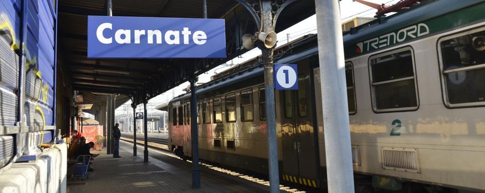 Ventenne molestata su un treno della Milano-Bergamo: arrestato l’aggressore