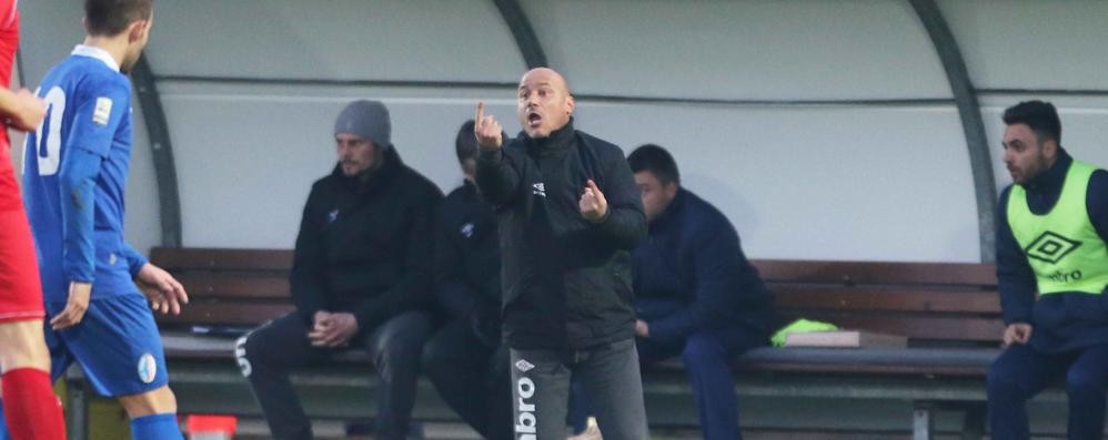 Il Monza crolla a Vicenza: Pea ne fa esordire 7 ma perde 3-0