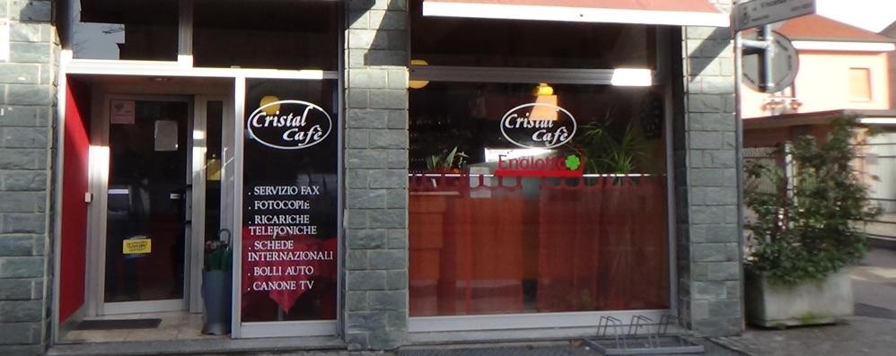Ladri in azione a Paderno Dugnano: spaccata al Cristal Café di Calderara