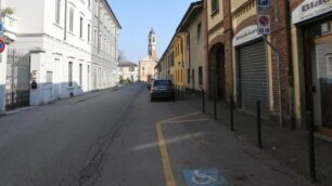 Monza e i buchi nelle strade, il comitato San Fruttuoso: «Spendere bene per risolvere i problemi»