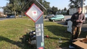 Monza, nuove e più vistose paline per le macchine salva-cuore