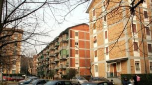 Monza, nuovo rinvio per la famiglia senza lavoro e sotto sfratto: «Basterebbe una casa in deroga»