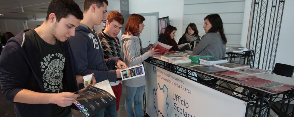 Salone dello studente, in Brianza si scelgono il linguistico e il benessere