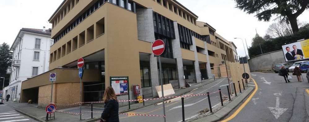 Viabilità a Monza, giovedì pomeriggio via Pennati chiude al traffico