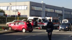 Violento scontro a Paderno Dugnano: un altro incidente in via Maresciallo Giardino