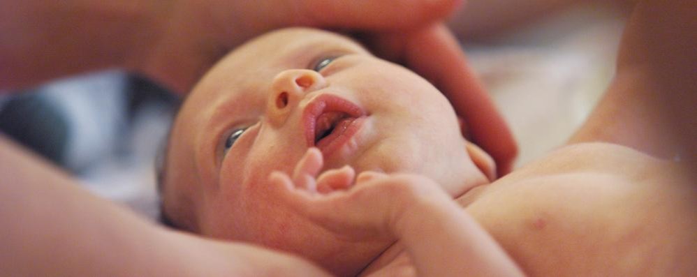 A Lissone arriva “Icaro”, il network per  registrare i neonati con un clic