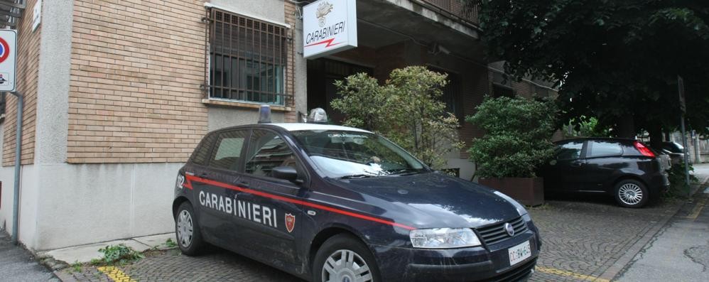 Brugherio: arrestato spacciatore, a casa aveva il deposito della droga