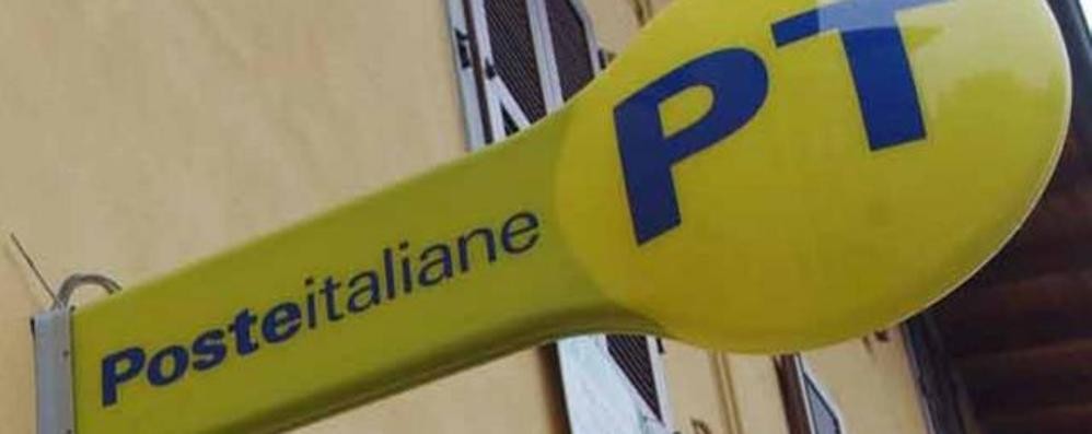 Chiusura Poste, una settimana di protesta negli sportelli della Lombardia