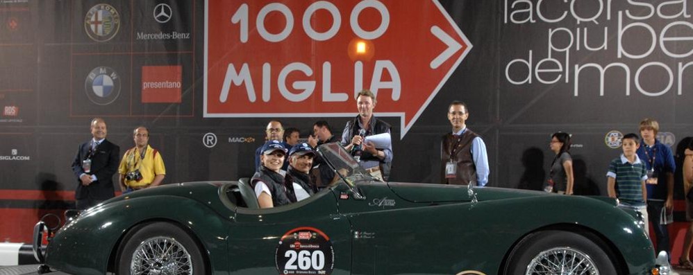 La Mille miglia torna a Monza, la corsa leggendaria passa dall’autodromo