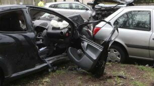 Monza, l’incidente mortale di viale Brianza: dai vigili l’autista del suv color argento