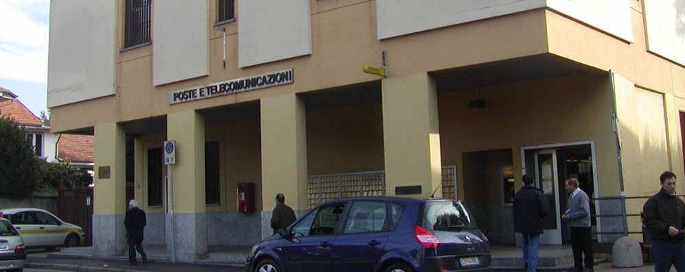 Rapina con sequestro alle Poste di Cesano Maderno: banditi in fuga con 30mila euro