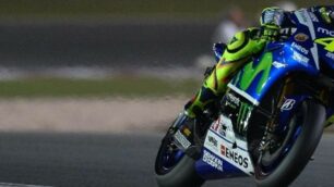 Vale Rossi vince il Gp del Qatar: «Grazie al miglior team di sempre»