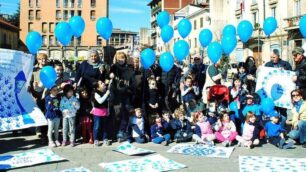 Blue Day 2015, anche Lissone si colora di blu per la giornata dell’autismo