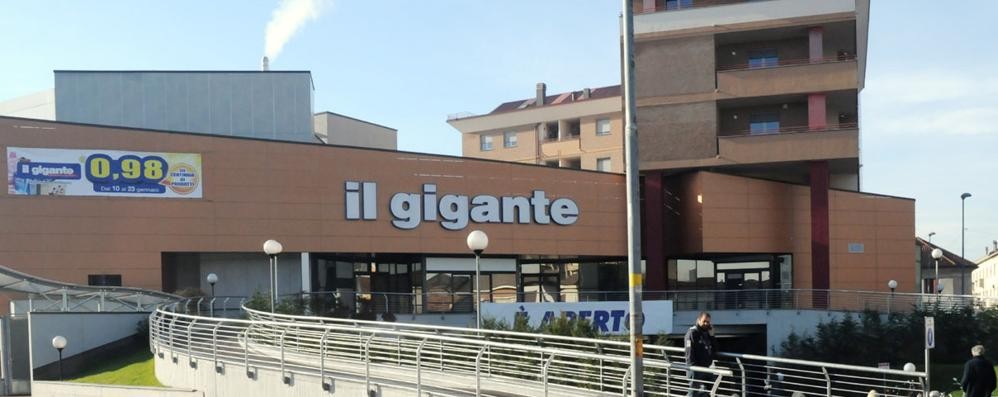 Il centro commerciale Il Gigante di Cesano