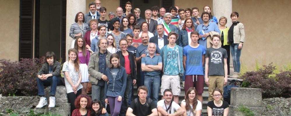 Carate Brianza, delegazioni in Villa Cusani per il concorso Timeline