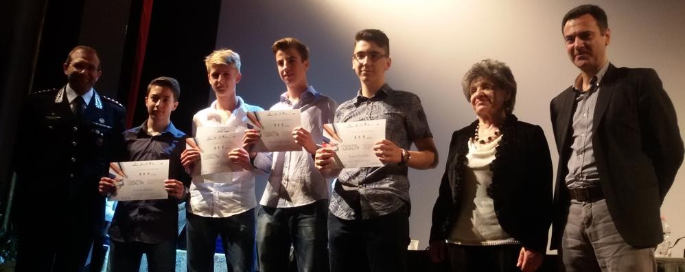 Studenti premiati al concorso di educazione alla legalità promosso dall’associazione Vittime del dovere