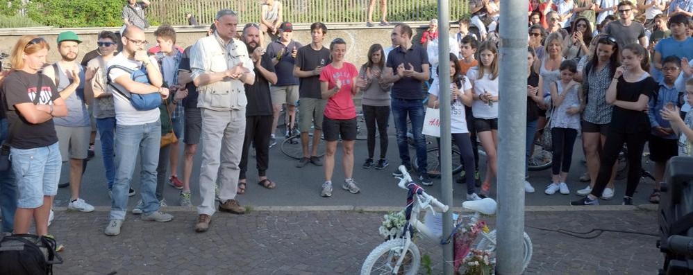 Monza, la ghost bike in memoria di Matteo Trenti