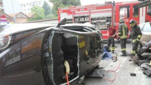 Monza Incidente stradale via Tommaso Grossi-via Dante