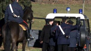 Carabinieri nel parco di Monza